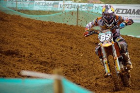 开云体育2026-2026世界杯焦点战，湖人拿下新疆队，当篮球成为世界语