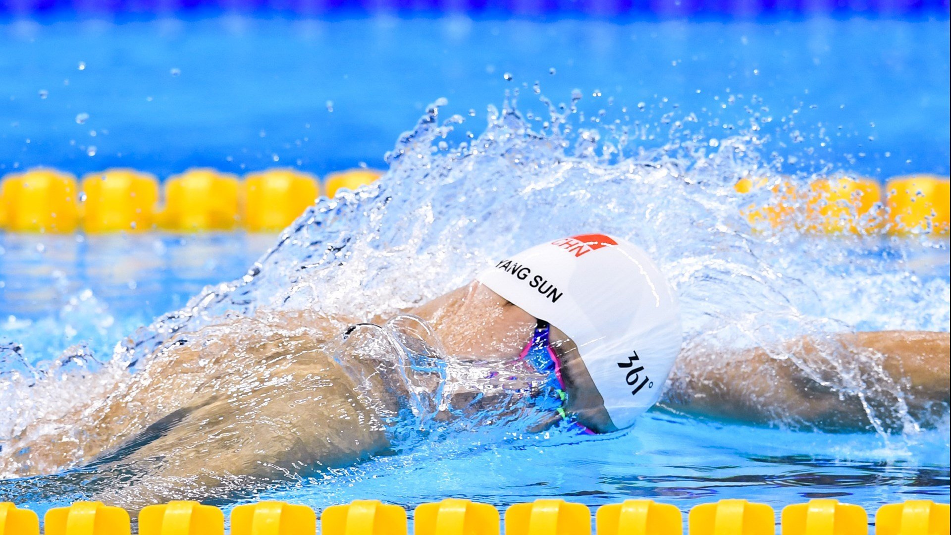 弗拉霍维奇压制级发挥，摩洛哥狂胜塞内加尔，当个人英雄主义遭遇团队风暴