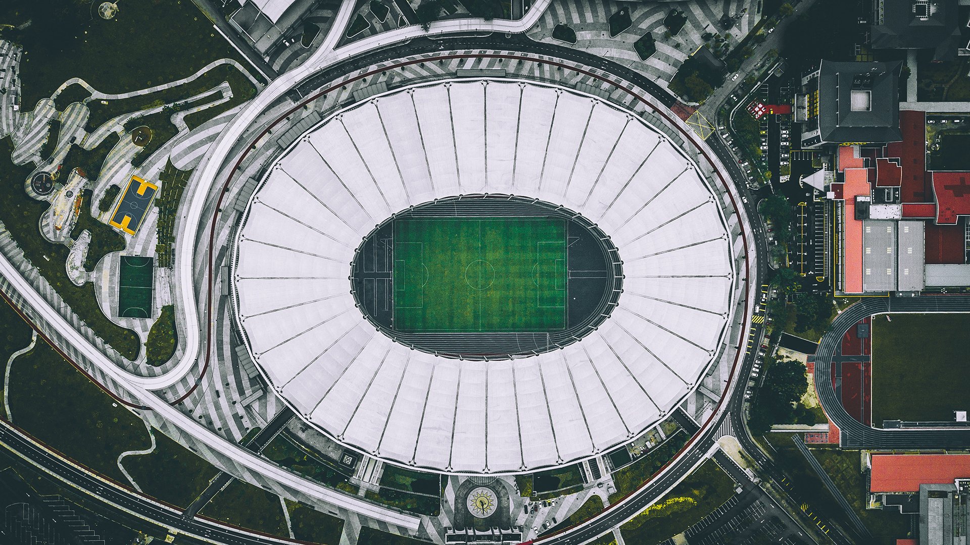 2026世界杯淘汰赛惊魂夜，哥伦比亚力克法国，维尼修斯闪耀全场引爆进攻狂潮